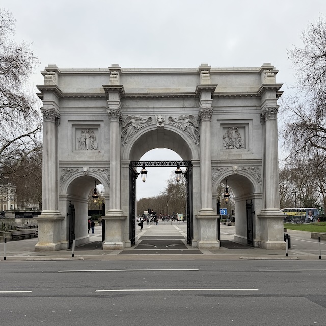 04.02 - Hyde Park - Gewoon Iloon