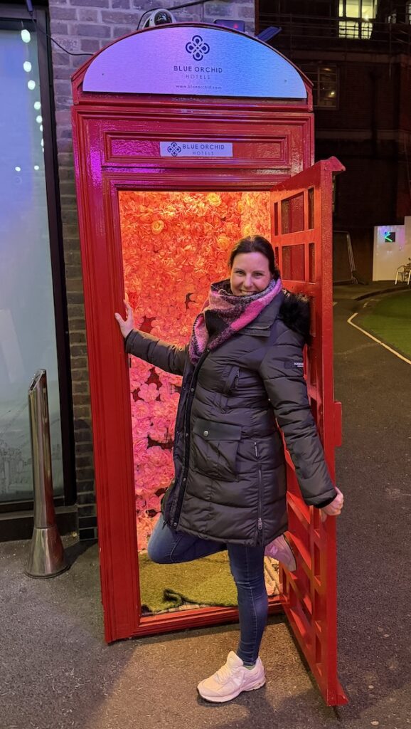 05.09 - Telefooncel - Gewoon Iloon