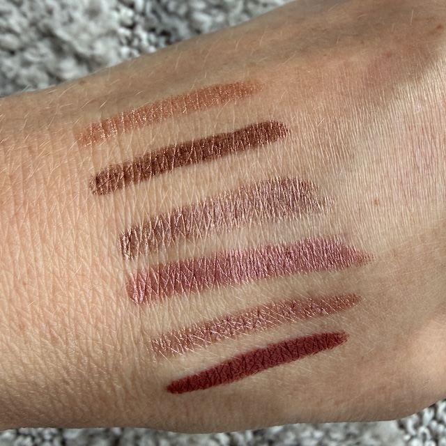 Swatches - Nudestix - Gewoon Iloon